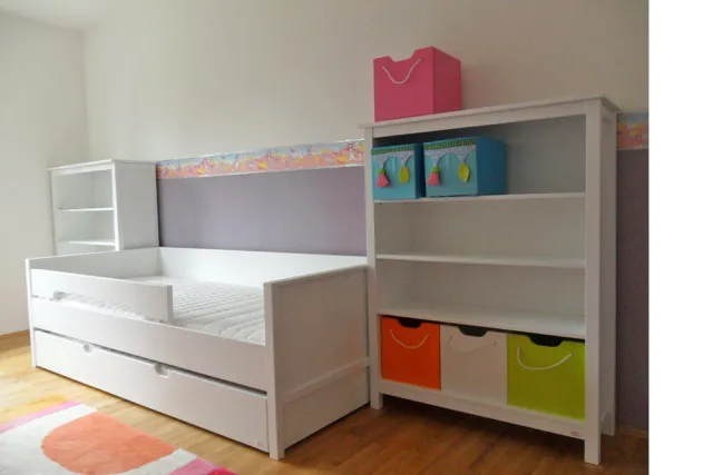 Kinderzimmer mit weiß lackierten Möeln von SALTO in München