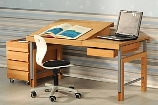 ZIGGY comfort, der Massivholz-Schreibtisch für Kinder
