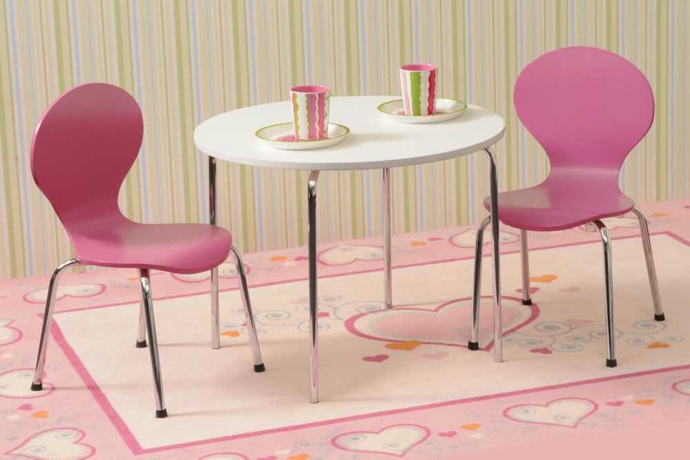 Kinderstuhl Classic mit Sitzschale in Holz, lackiert in 5 Farben