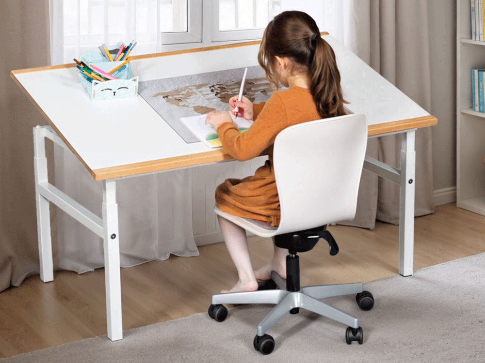 mitwachsender Kinderschreibtisch KUBIKO-XL / SALTO Kindermöbel München