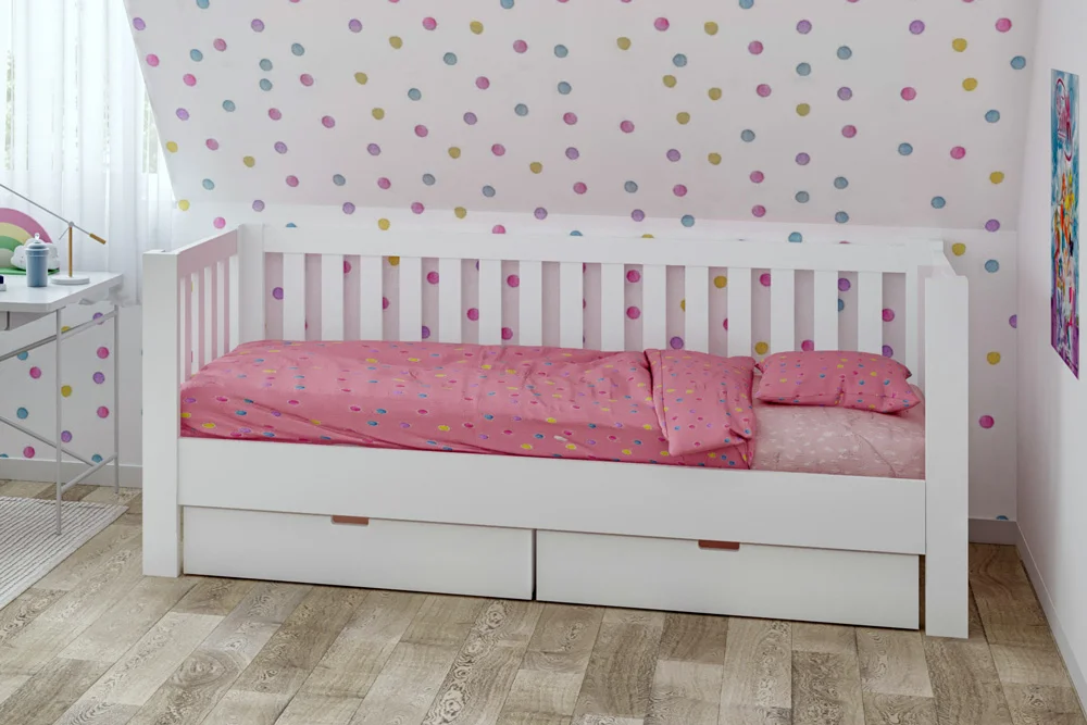 weiß lackiertes Kinderbett Listo mit Gästebett, aus Buche. SALTO Kindermöbel in München